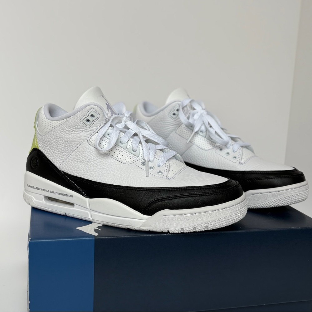 Fragment Design x Air Jordan 3 Retro SP White/Black NIB/NWT - Picture 2 of 13